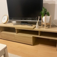 テレビ台の画像