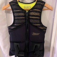 【美品】JETPILOT レディース ライフジャケット レディース M sizeの画像