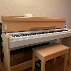 中古美品、YAMAHA 電子ピアノ ARIUS YDP-S31C 2015年製です。