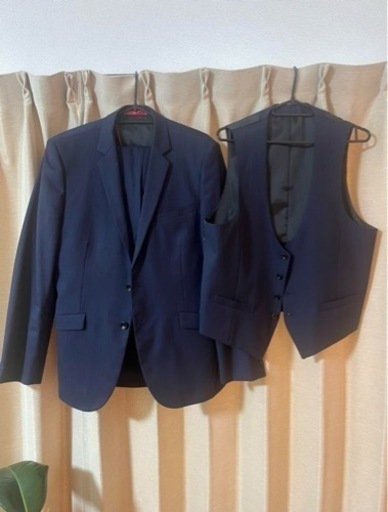ビジネススーツ　セットアップ　スリーピース