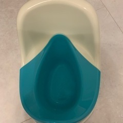 抗菌　すわるオマル　蓋付の画像