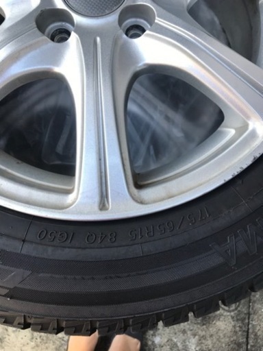 ヨコハマタイヤ　スタットレス　175/65R15