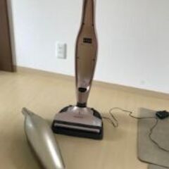 Panasonic　パナソニック　充電式掃除機　ジャンク品の画像