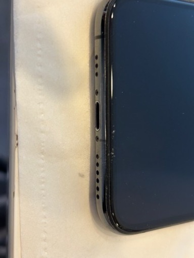 iPhone XS 256GB ブラック（11月25日までの投稿になります）