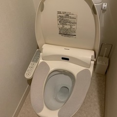 受け渡し決まりました。温水洗浄便座　TOSHIBA