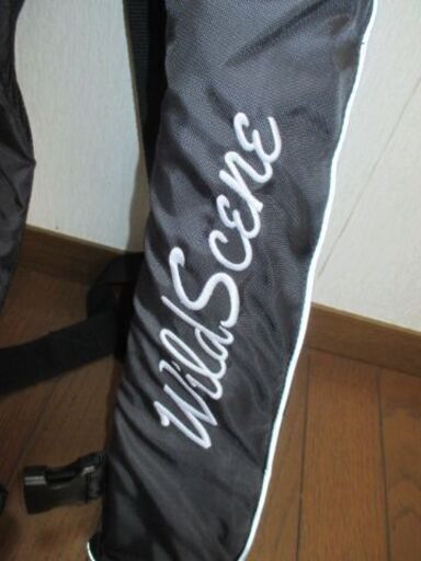 wild scene手動式ライフジャケット　中古