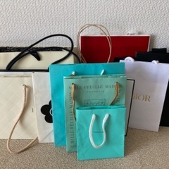ブランド紙袋　各種　無料の画像