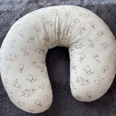 授乳クッション