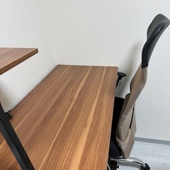 値下げ！パソコンデスクの画像