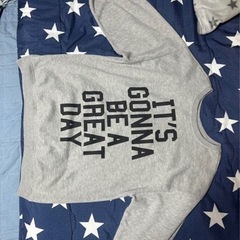 服/ファッション パーカー レディース