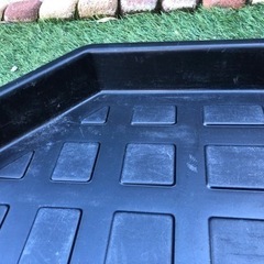 80系ノア純正ラゲッジトレーの画像