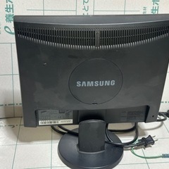 SAMSUNG SyncMaster 743APLUS 17インチモニター 1280x1024の画像