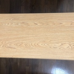折りたたみテーブルの画像