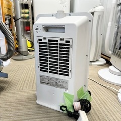 【美品‼️】山善 2019年製 セラミックファンヒーター 電気ストーブ 1200W 人感センサー ホワイト♪の画像