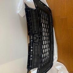 【新車外し】HONDAフリード 純正グリルの画像