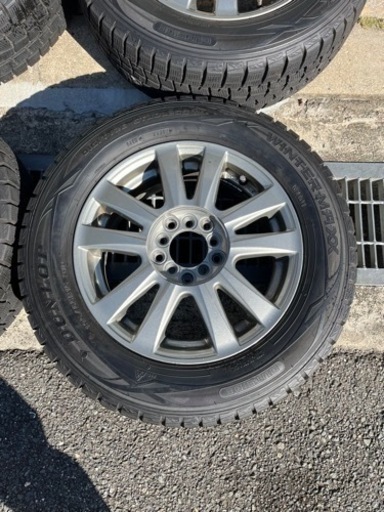 ホイール付きスタッドレスタイヤ