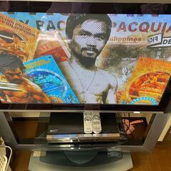 日立42型プラズマテレビとDVDHDDレコーダー、スイーベルラッ...