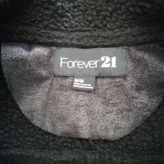 【1月下旬頃迄の出品予定】◆冬物レディースアウター/FOREVER 21/黒Mサイズ◆USED◆の画像
