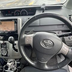 冬タイヤ装着済み★札幌★トヨタ　ヴォクシー　4WD 車検12月19日まで　実動＊車検見積書掲載の画像