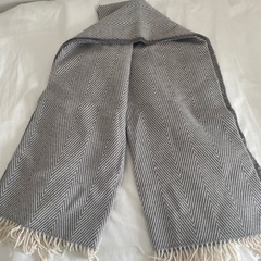 H&Mホームのブランケットの画像