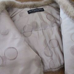 Maple　Queens　Furs　メイプルクイーンズファー　毛皮のショール　実家の整理しています！の画像