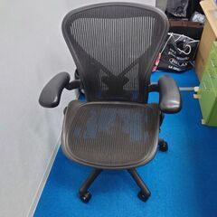 ハーマンミラー　アーロンチェア Herman Millerイス