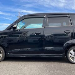 【小回りが効いて乗り降りのしやすい車！！】　運転しやすいのでオススメです。の画像