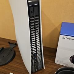 美品 使用回数少 動作品 初期化済 箱無 PS5 CFI-1200A 825GB 本体 コントローラー ベース +ワイヤレスヘッドセット
の画像