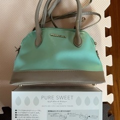 美品❣️ショルダーバッグ　コンパクト✨(548)の画像