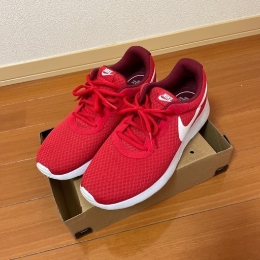 NIKE スニーカー
