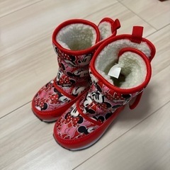 お取引中　子ども靴　ミニーちゃん冬靴
