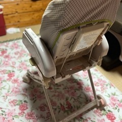 ハイローチェアの画像