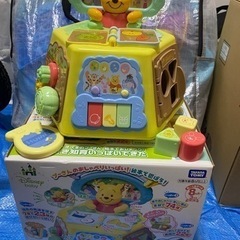 【引き渡し者決定】はじめて英語 くまのプーさん 絵本でおしゃべり! ゆびさき知育 いっぱいできたの画像