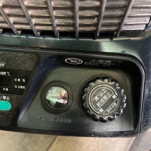 ダイニチ　ブルーヒーター　ダイニチ ＦＭ－１０１F 大型石油ストーブ