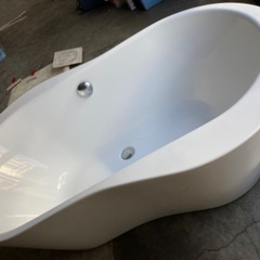 オシャレな浴槽の画像