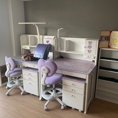 値下げ可能。ニトリ学習机・勉強机ルミエくみあわせですく(PU/WH）