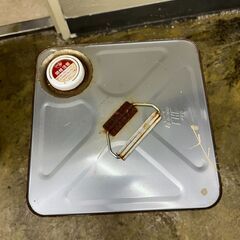 ペンキ 水性エバーロック(ツヤ消) 16kg あげます。新品未開封ですが缶に錆と汚れありの画像