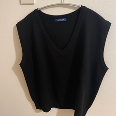 nugu ニットベスト