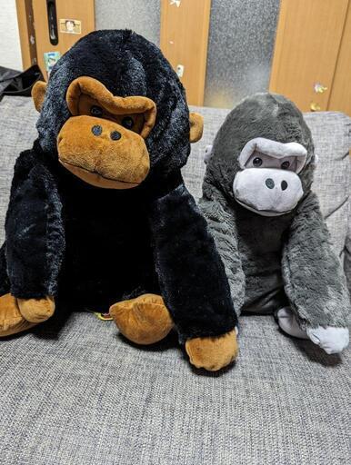 大きなゴリラのぬいぐるみ2体セット