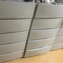 衣装ケース　ベージ×3個の画像