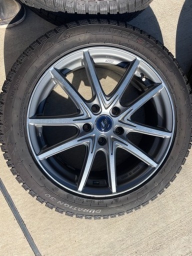 ホイール付きスタッドレス