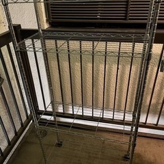 【受渡済】銀ラックコロコロ？台車？付き　毎日100円下げていきます