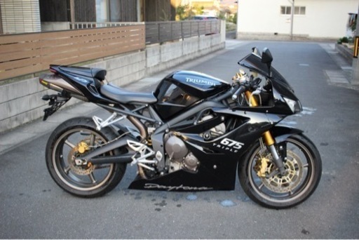 triumph daytona 675 2009モデル 3気筒 SS ミドルスポーツ
