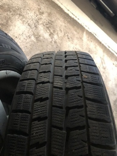 とりあえずスタッドレスが欲しい方 早い者勝ち