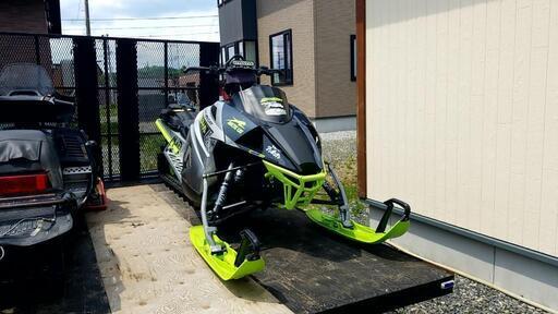 北海道 道北  スノーモービル   キャット