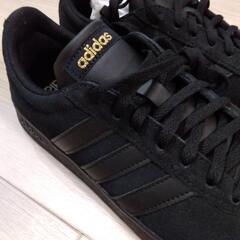 adidasスニーカー新品ですの画像