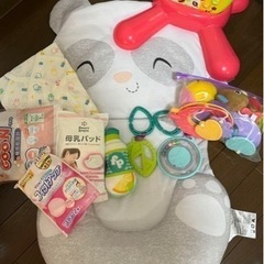 おもちゃ　メリー　プレイマット　肌着等おまけ付き