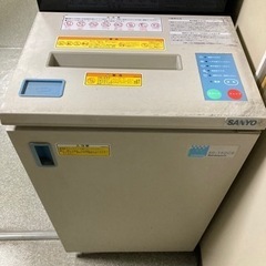シュレッダー