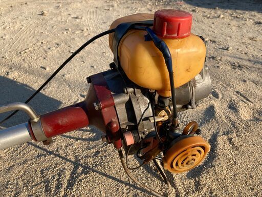 三菱重工製エンジン搭載の刈払機（草刈機）T15 両手ハンドル