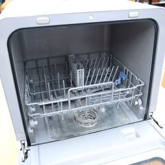 食器洗い乾燥機　アイリス　PZSH-5T-W　リユース品　値下げしました！の画像